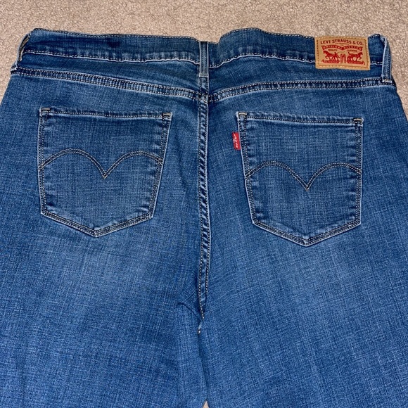 Levi - Jean Shorts - Size: 33 - Picture 4 of 4